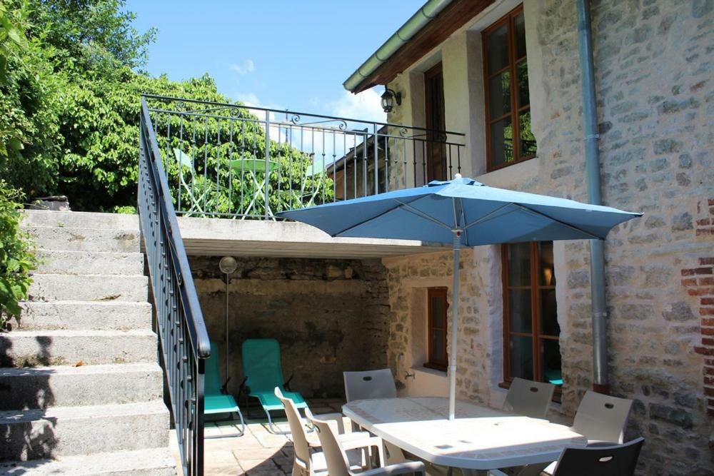 Gite "La Percee Des Lacs" Châtillon 外观 照片